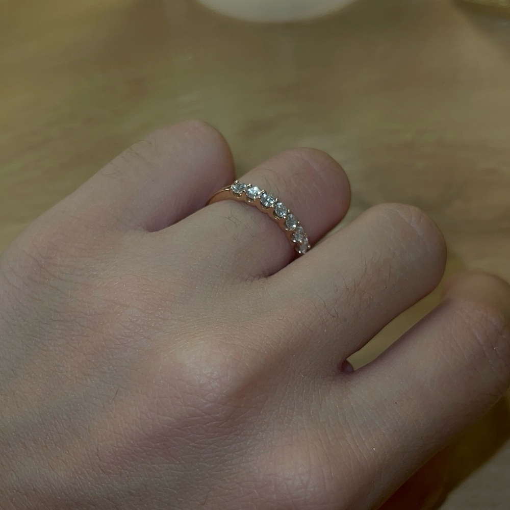 14KT rose gold diamond ring